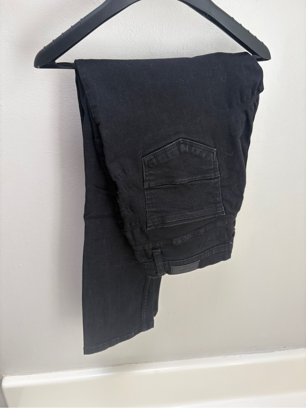 Kenneth Cole Slim Straight Jeans in Black